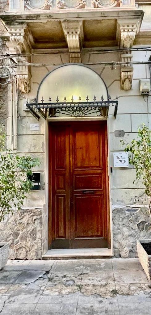 Luxury Stay Palermo Suite Con Spa Privata Vicino Stazione Экстерьер фото